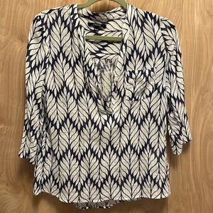 EUC Charlie B three quarter sleeve blouse